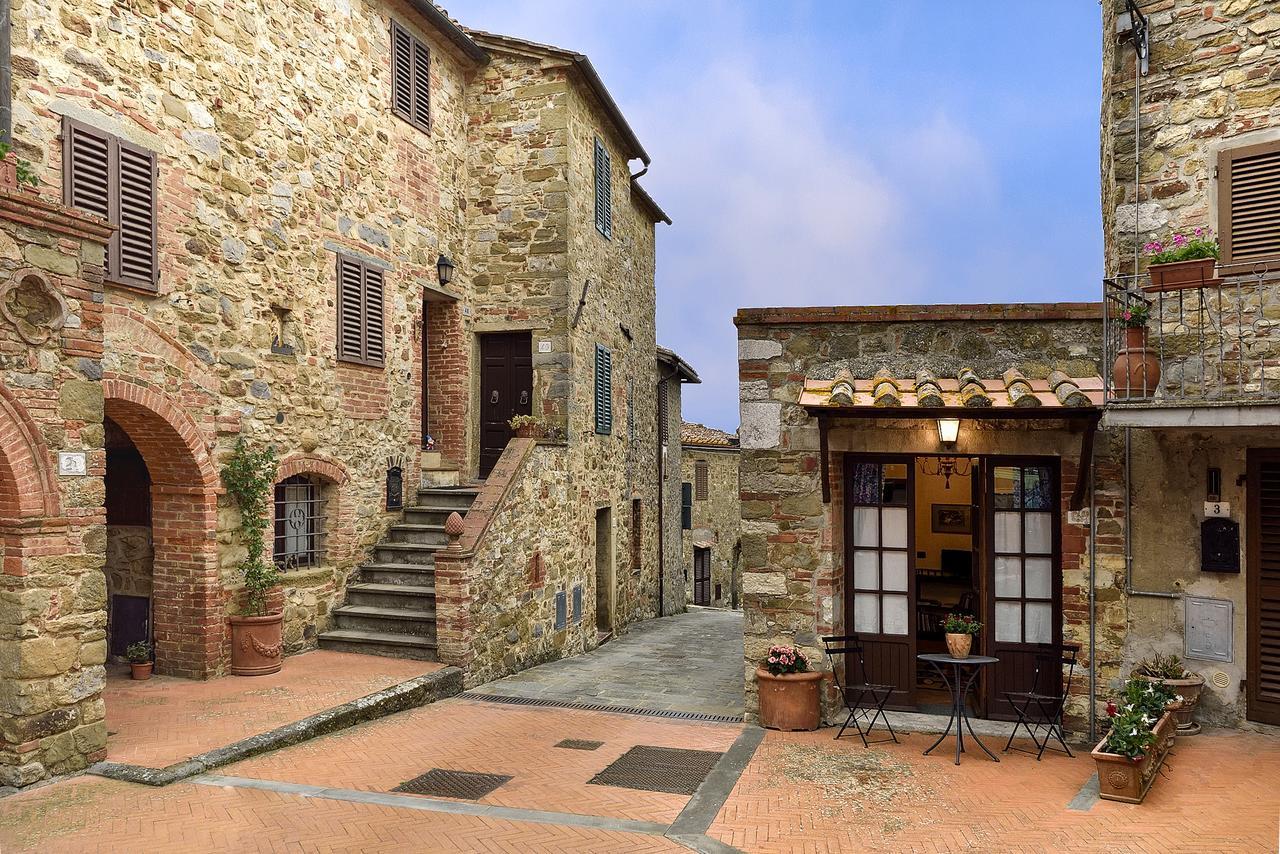 Castelletto Di Montebenichi Aparthotel Monte Benichi Exterior foto